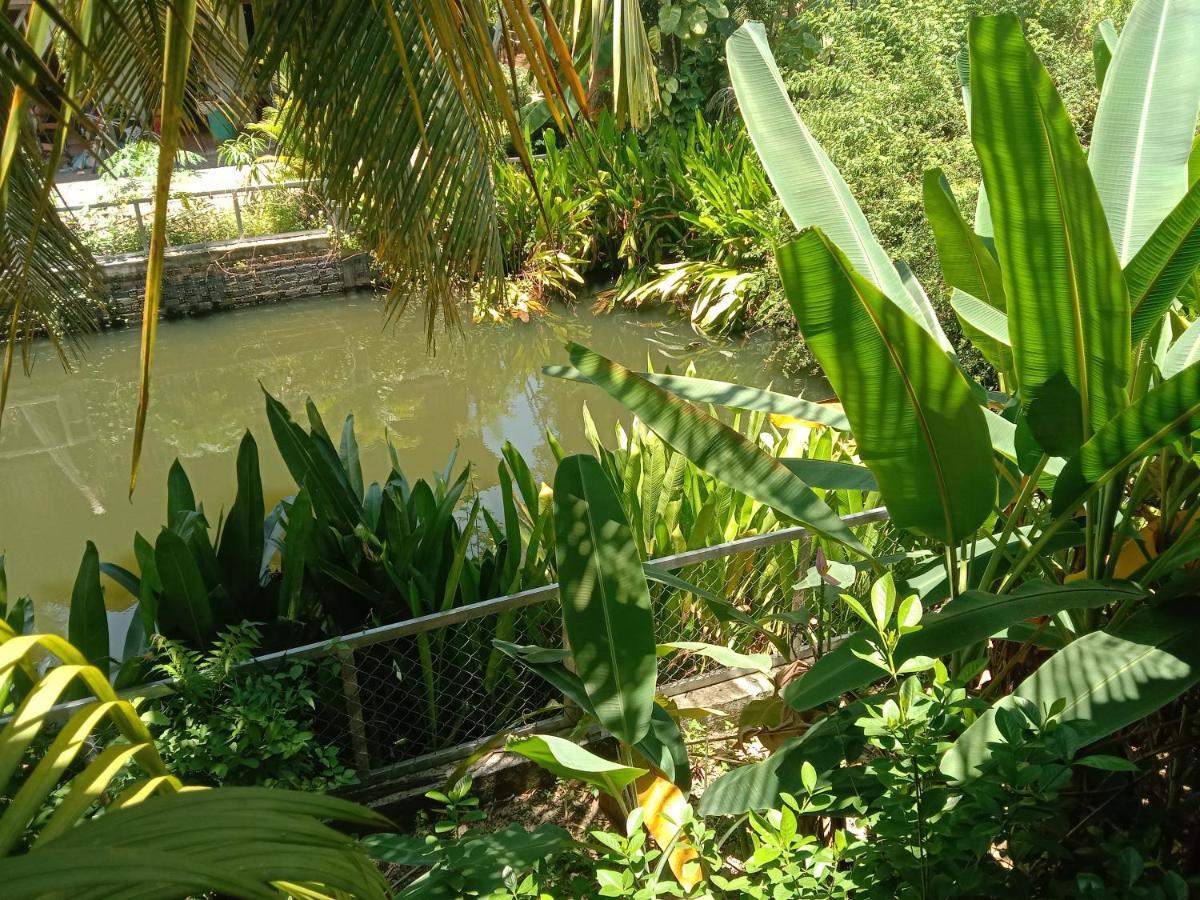 באטאמבנג O'Hamok Family Homestay מראה חיצוני תמונה
