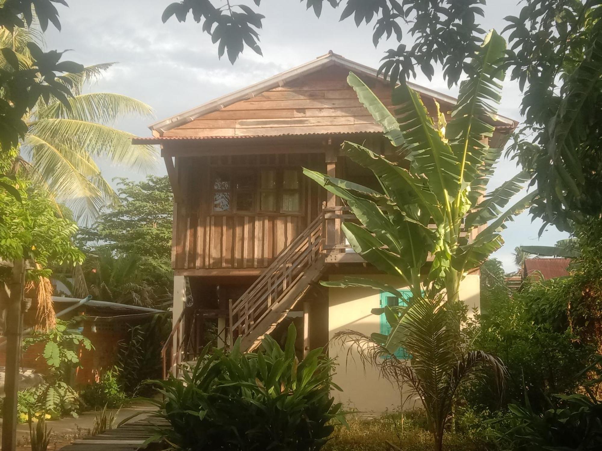 באטאמבנג O'Hamok Family Homestay מראה חיצוני תמונה